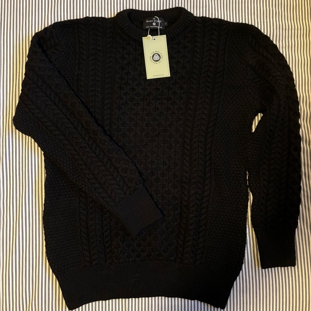 Men’s Irish wool fisherman’s sweater sz L